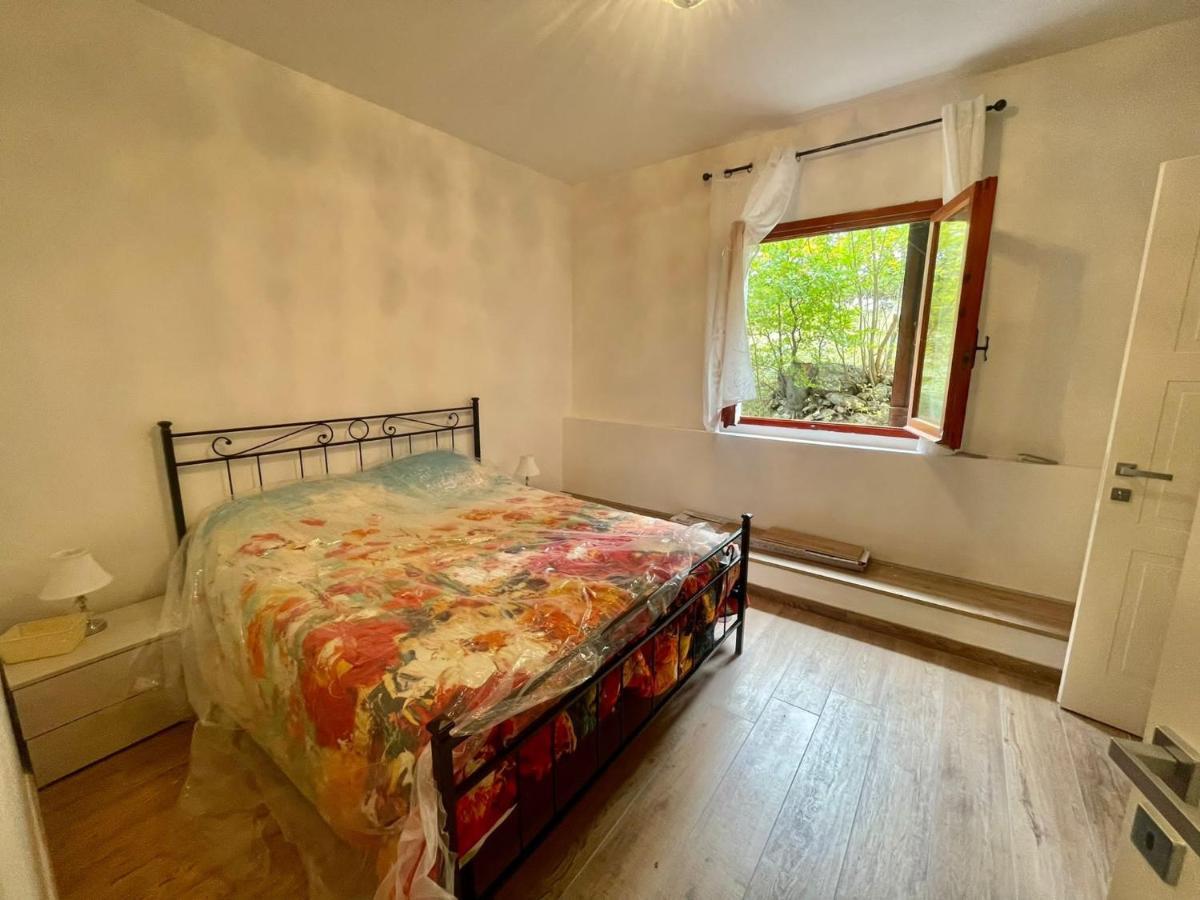 La Tana Del Capriolo Appartement Prati di Tivo Buitenkant foto